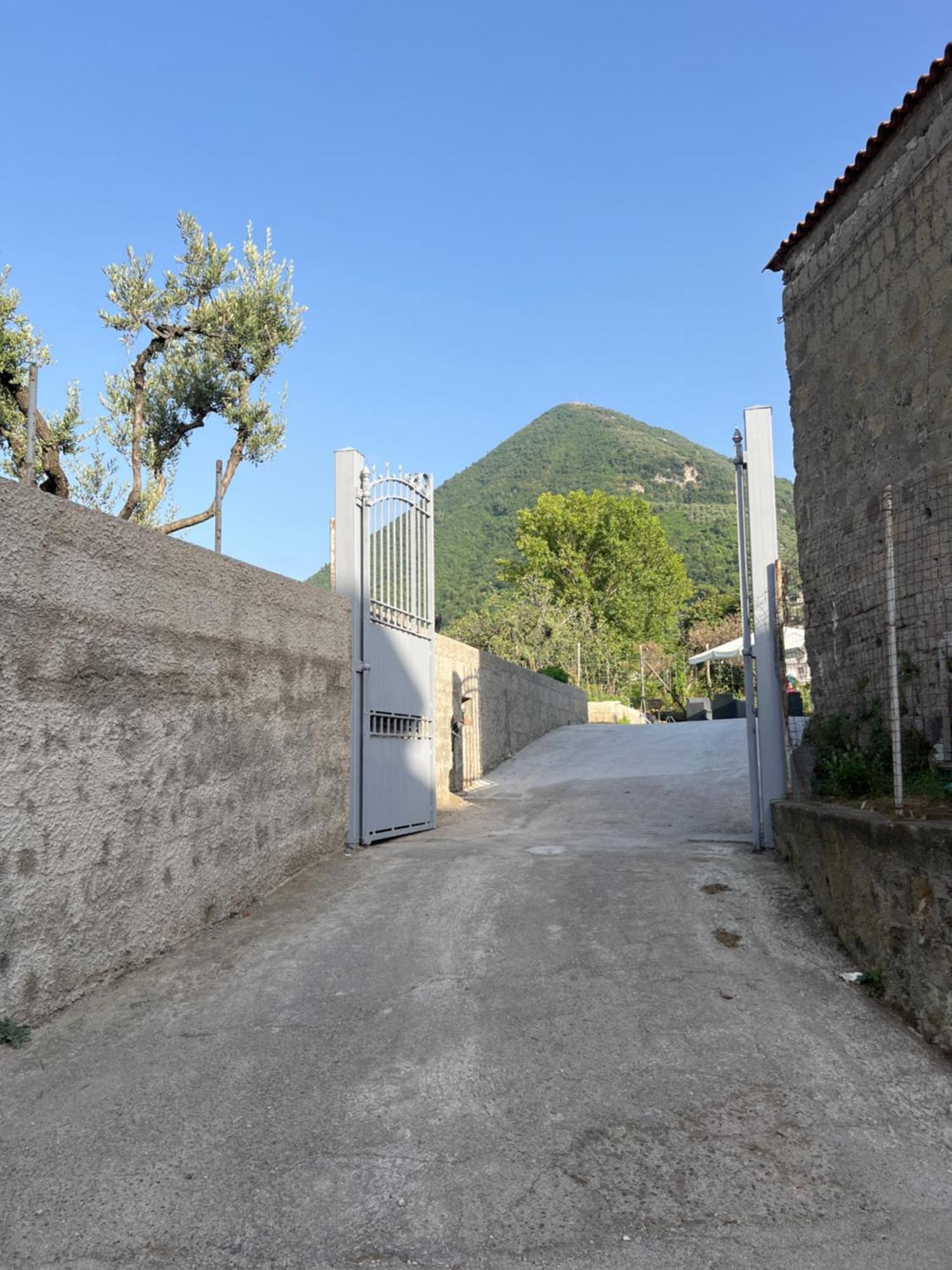 Brass Apartment Castellammare di Stabia Exterior foto